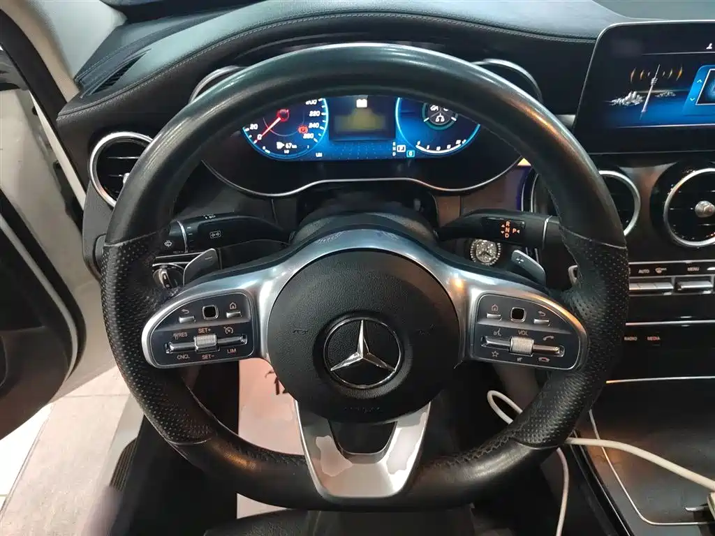 Mercedes-Benz C-Class 2021 C 200 L Fashion Sport Edition фото 11