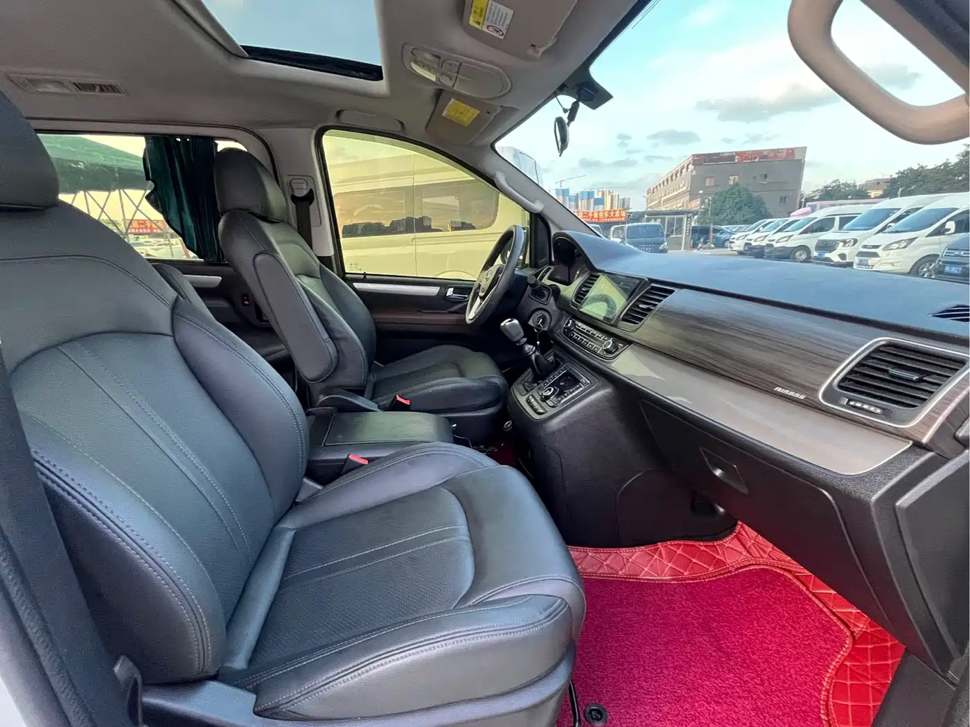 SAIC Maxus Maxus G10 2019 PLUS 2.0T Manual Elite China V фото 9
