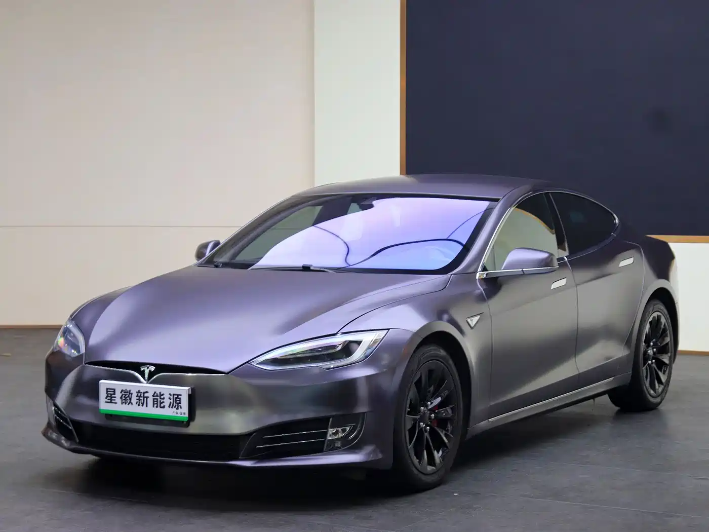 TESLA MODEL S