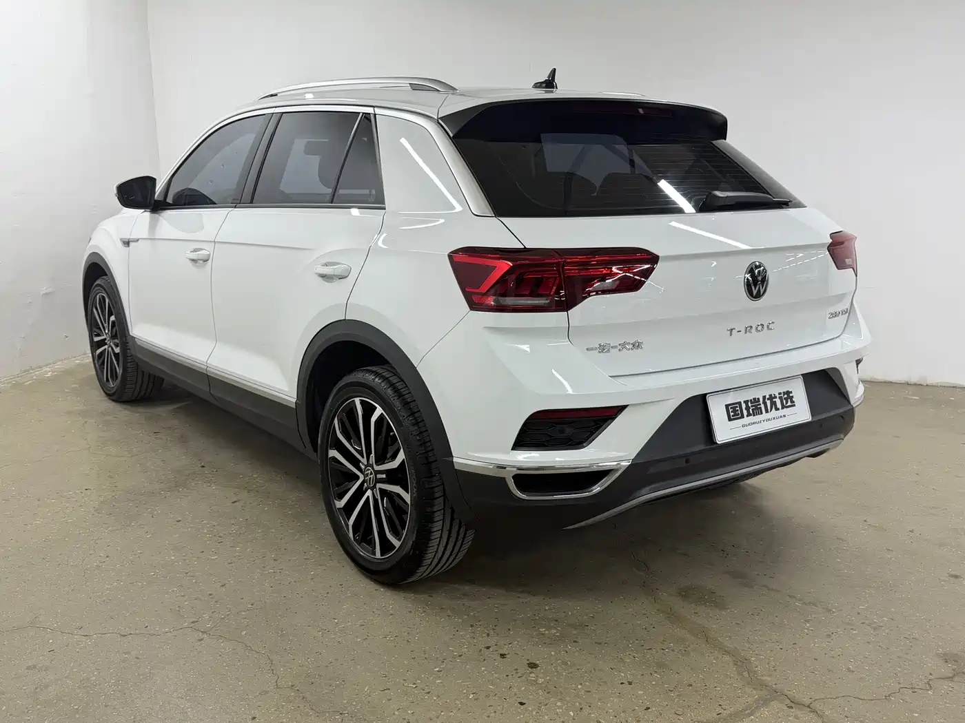 Volkswagen T-ROC 2022 280TSI DSG 2WD Comfort PLUS фото 6