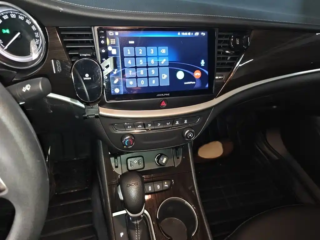 Buick Verano 2017 Sedan 20T DCT Leading фото 6