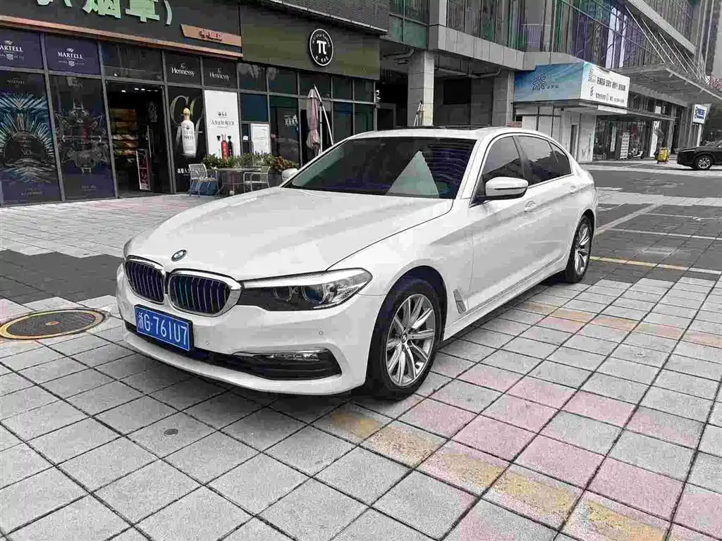 BMW 5 Series 2018 528Li Launch Special Edition
