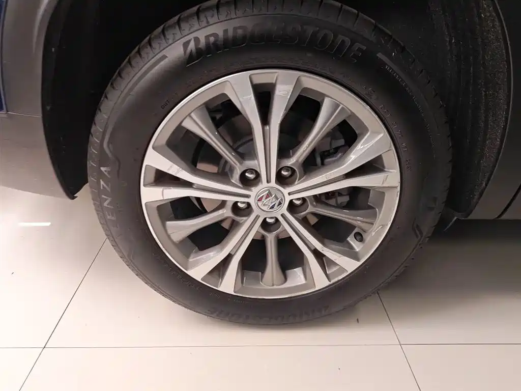 Buick Envision Plus 2023 Enclave Plus 652T 5-Seater Luxury фото 26