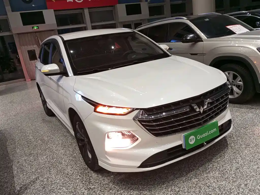 Wuling Motors Wuling Victory 2022 2022 1.5T CVT Elite