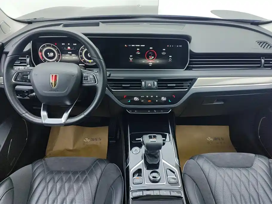 Hongqi HS5 2022 Facelift 2.0T Smart Flag Enjoyment Edition фото 12