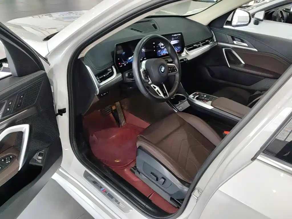 BMW iX1 2025 2023 eDrive25L M Sport Package