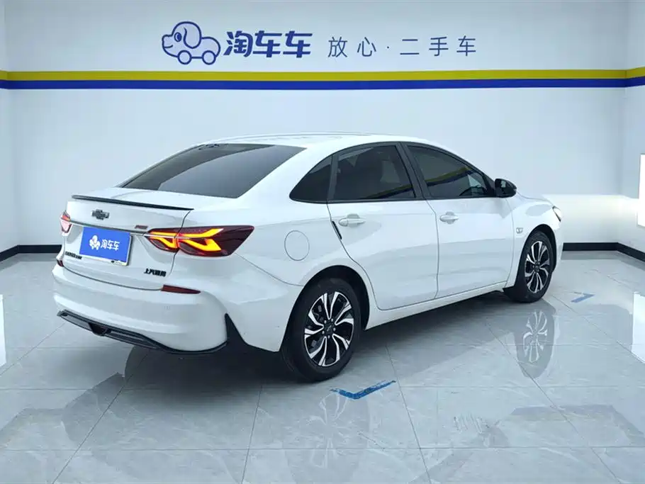 Chevrolet Monza 2022 Mild Hybrid RS 330T Automatic Comfort Edition фото 3