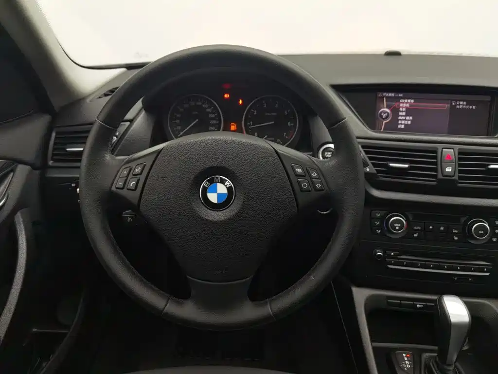 BMW X1 (Import) 2013 2010 sDrive18i Luxury Model