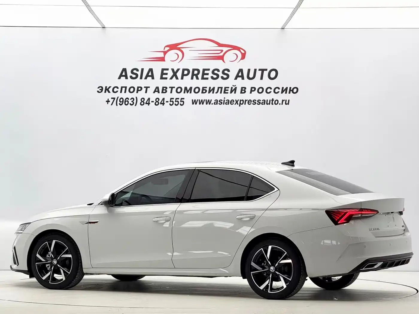 Škoda Octavia 2023 Facelift PRO TSI280 Premium Edition фото 6