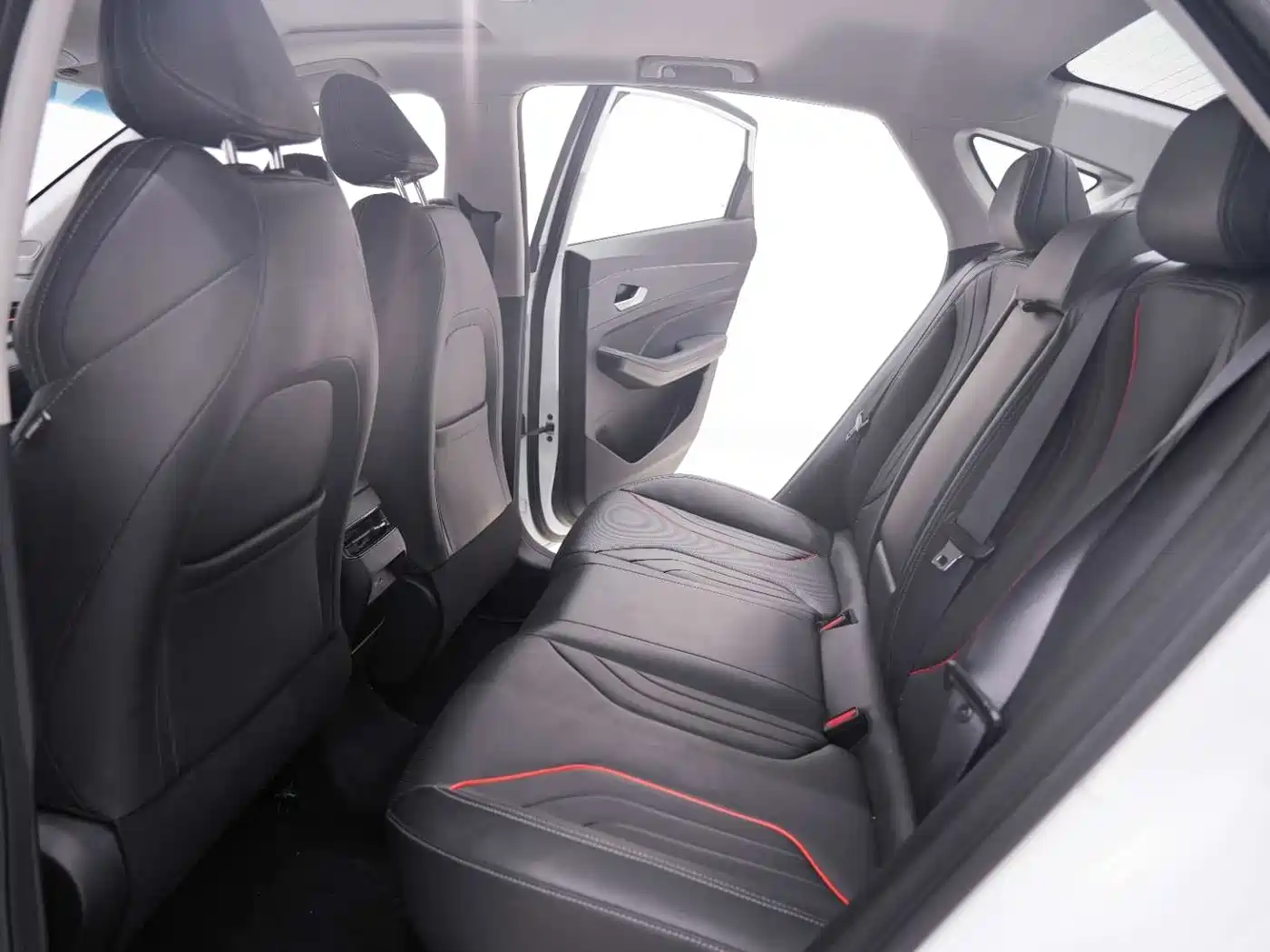 GEELY AUTOMOBILE BINRUI