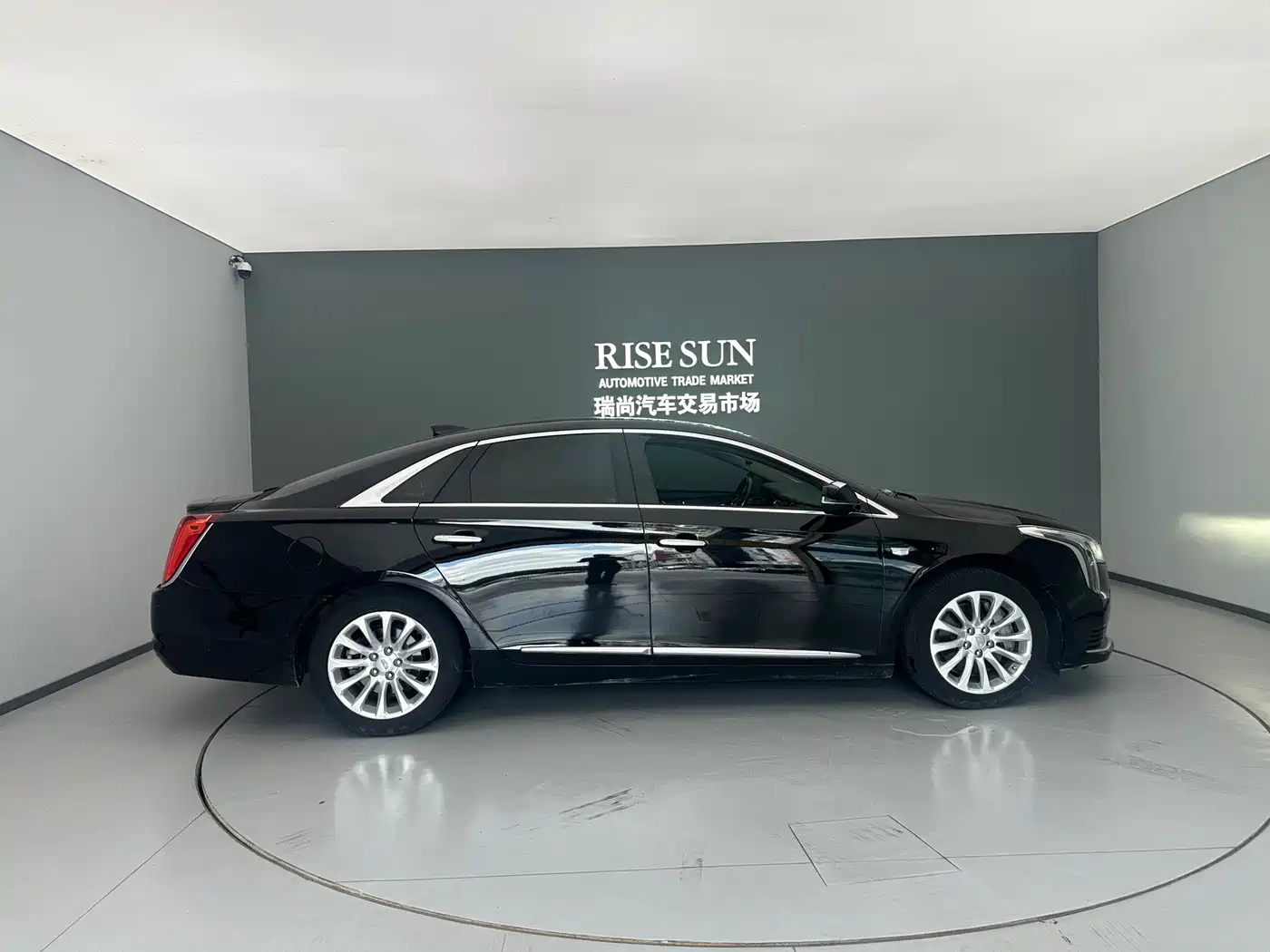 Cadillac XTS 2019 2018 28T Technology