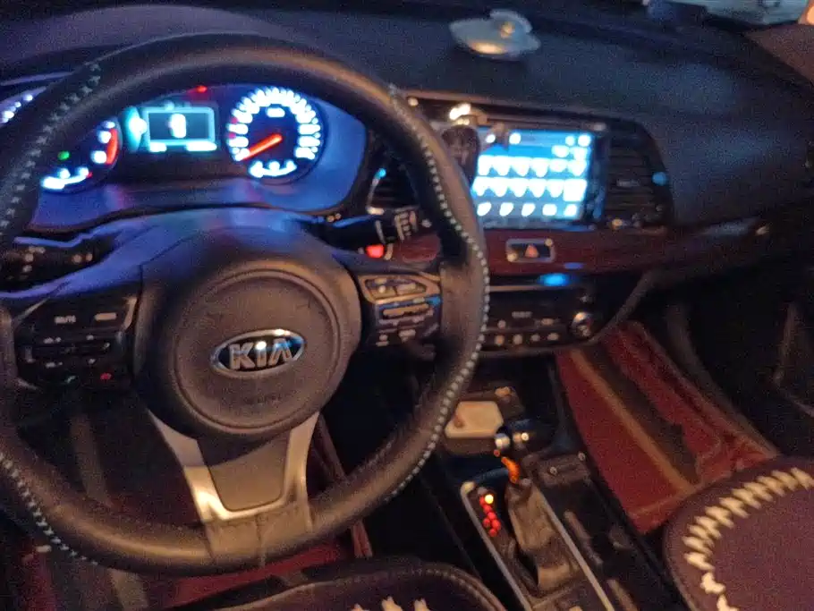 Kia K4 2015 1.8L Automatic GLS Special фото 12