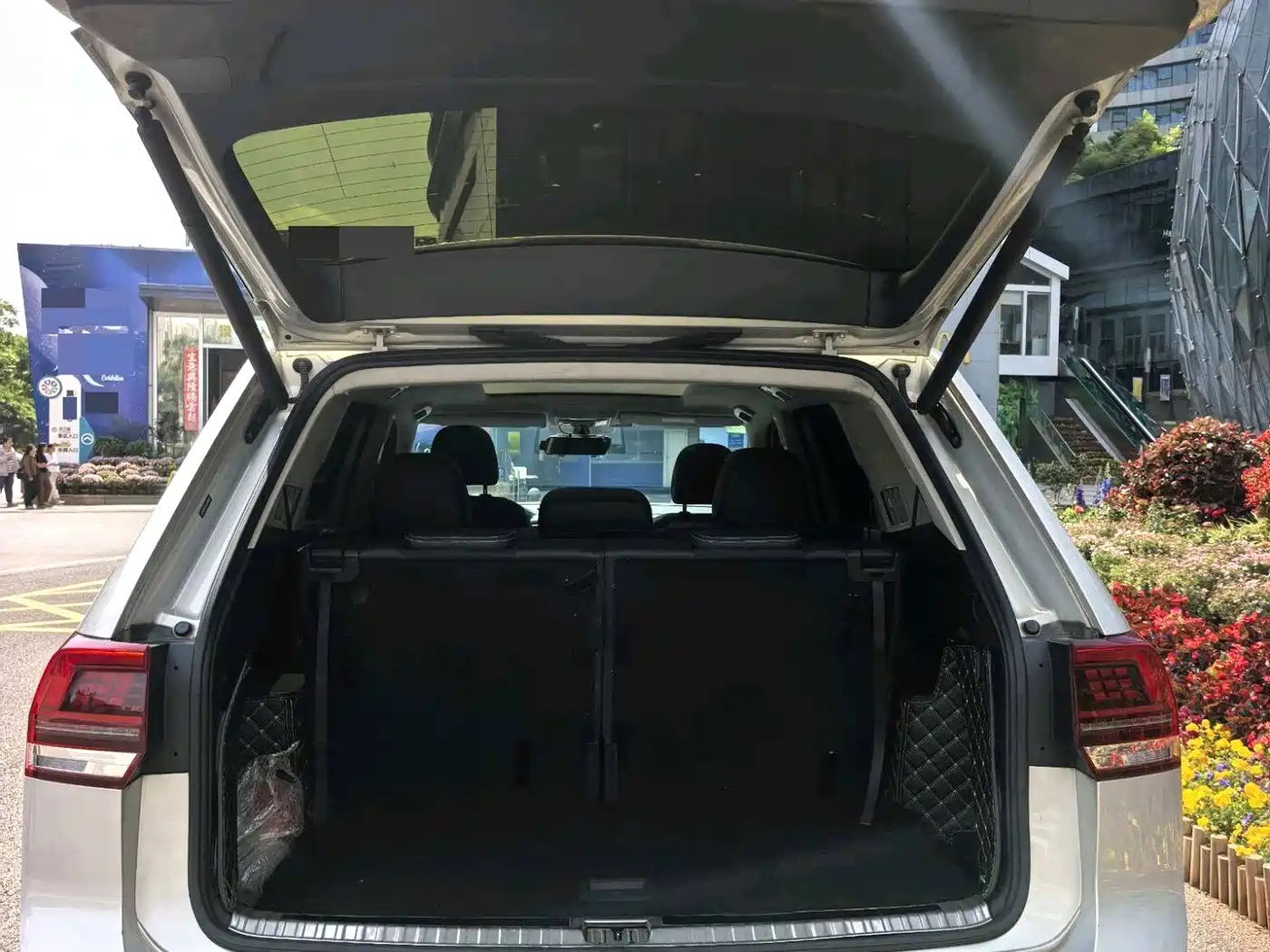 Volkswagen Teramont 2020 380TSI 4WD Luxury Edition China VI фото 15