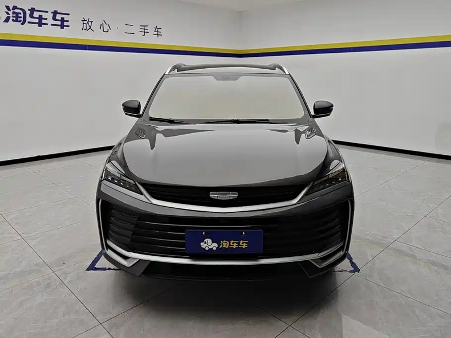 Фото 2 - Geely Coolray