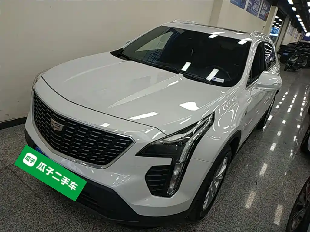Cadillac XT4 2021 28T FWD Technology Edition