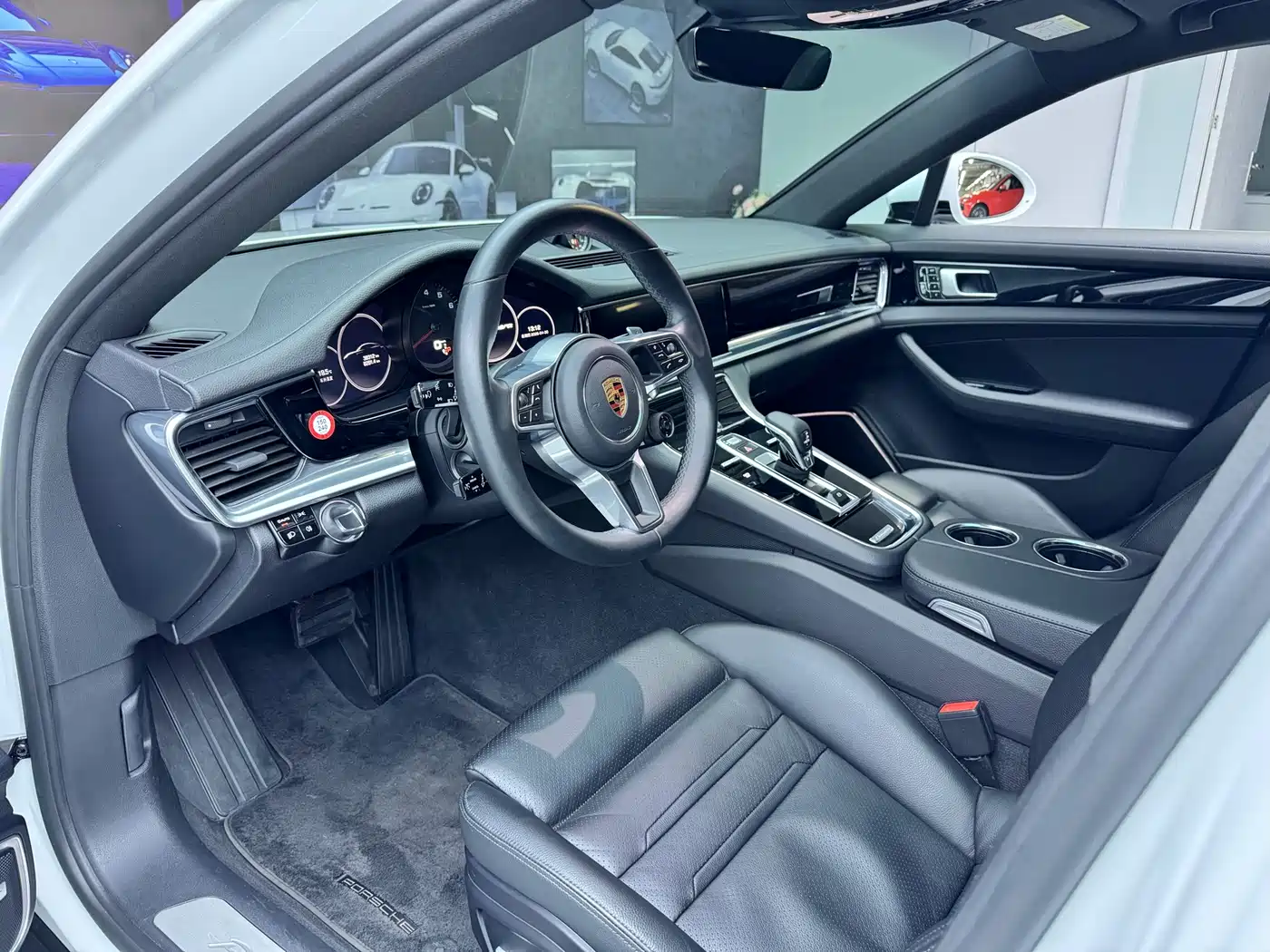 Porsche Panamera 2017 Panamera 3.0T фото 4