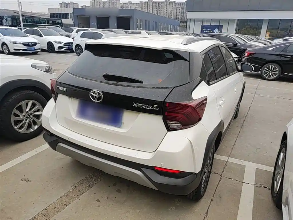 Toyota YARiS L Zhi Xuan 2022 Zhi Xuan X 1.5L CVT Luxury PLUS Edition фото 7