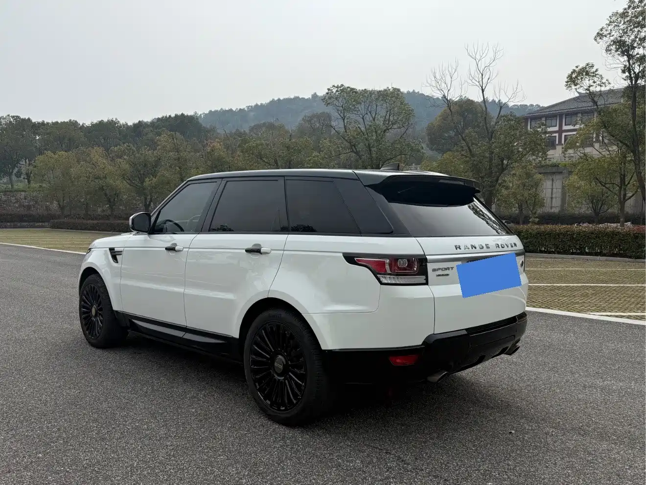 Land Rover Range Rover Sport 2017 3.0 SC V6 SE фото 5
