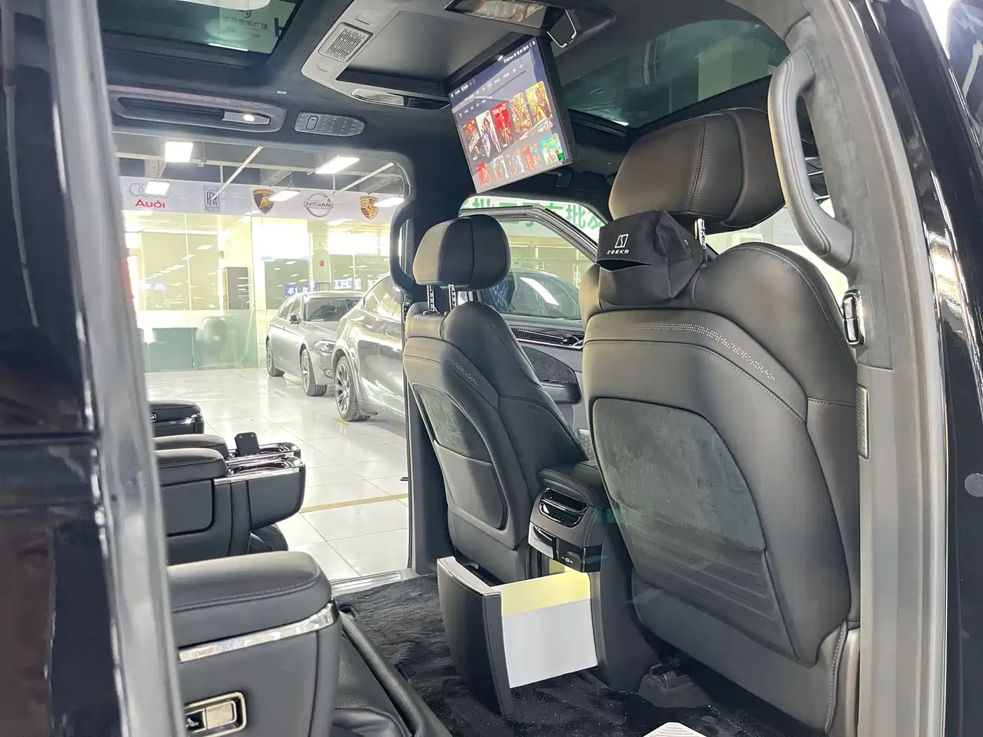 ZEEKR EXTREME KRYPTON 009