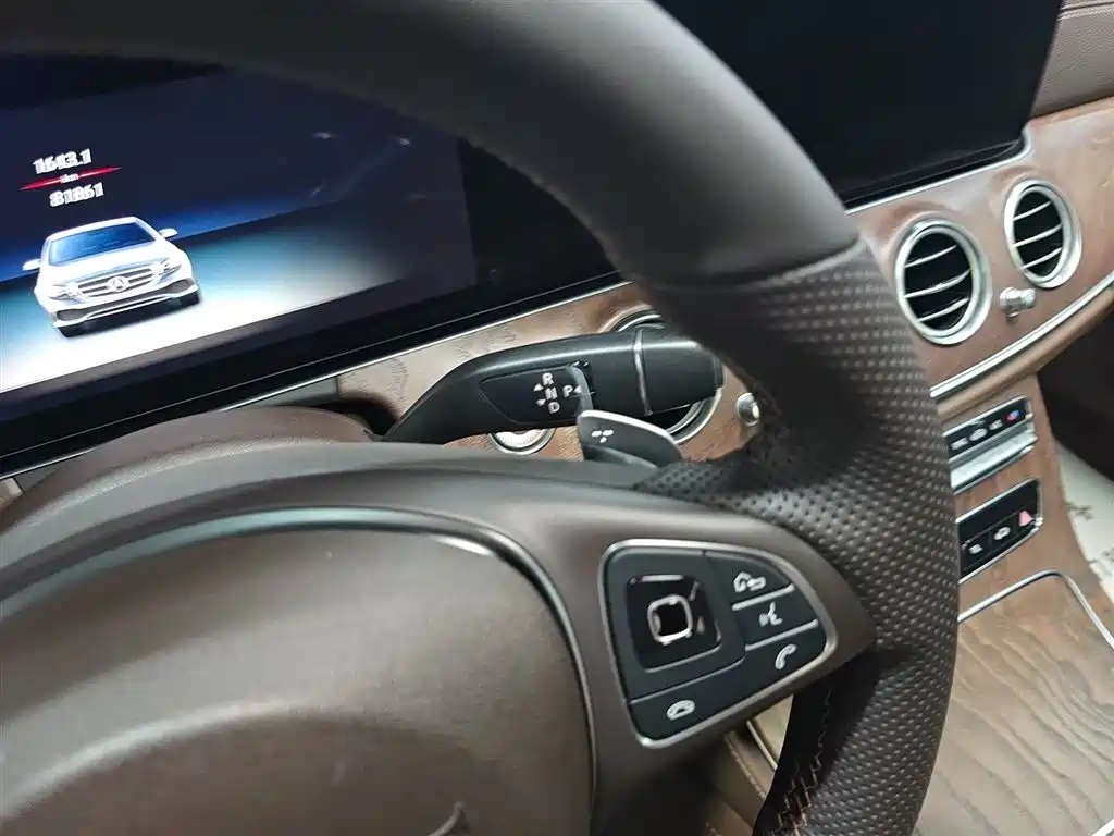 Mercedes-Benz E-Class 2018 Facelift E 300 L Luxury фото 10