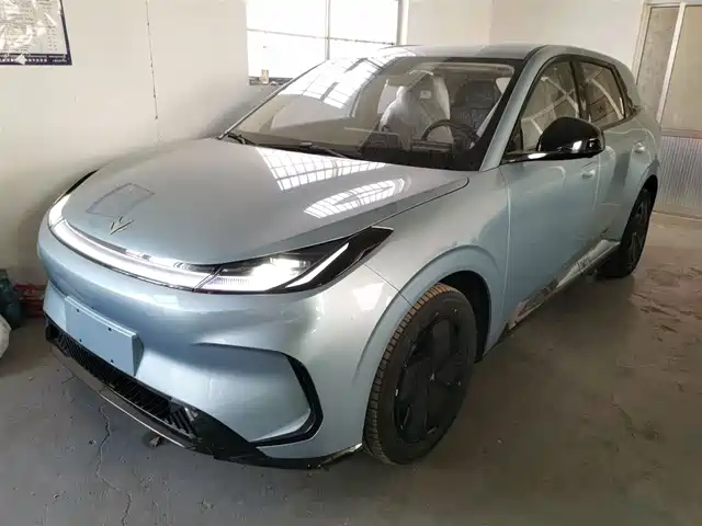 ARCFOX T1 2025 425 Base Version