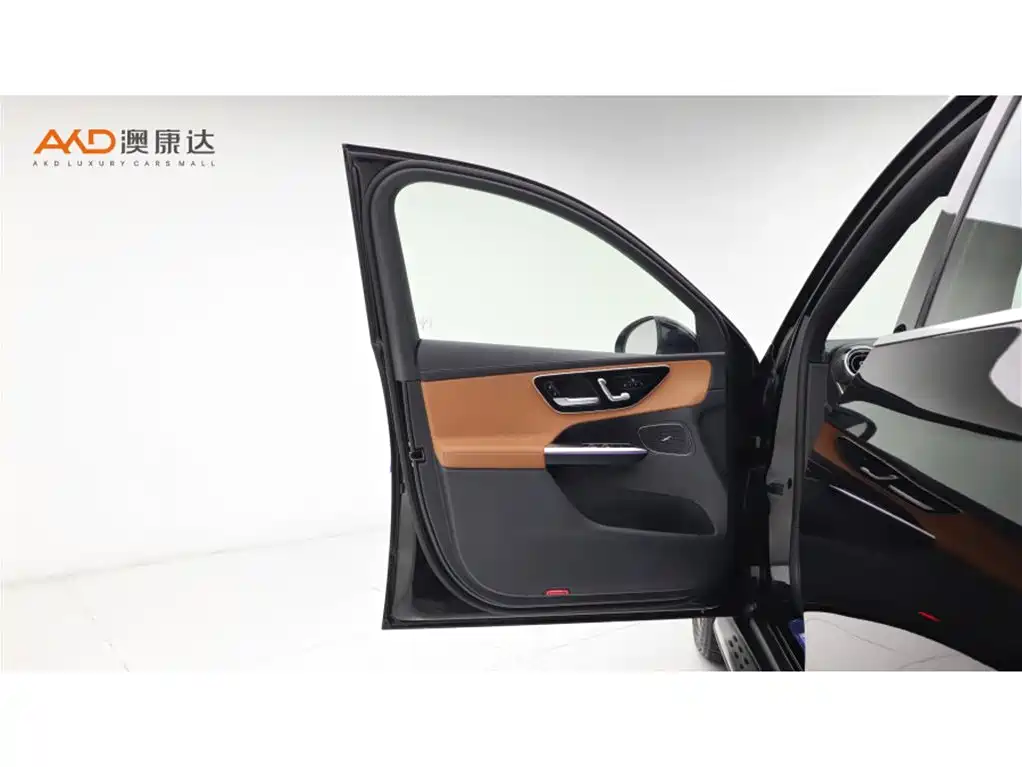 Mercedes-Benz GLC New Energy 2025 350 e L 4MATIC Collector's Edition фото 10