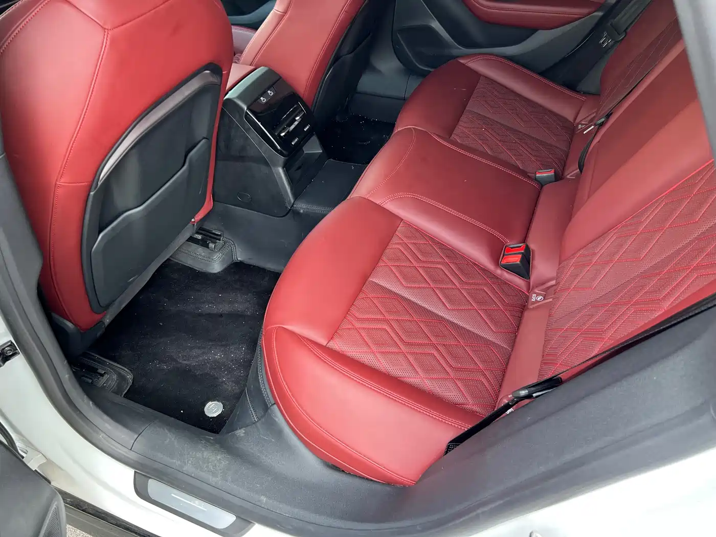 Audi A5L Sportback 2025 2.0T Zhiling quattro фото 12