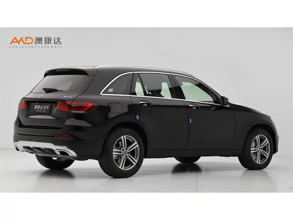 Mercedes-Benz GLC 2021 GLC 260 L 4MATIC Sporty фото 3