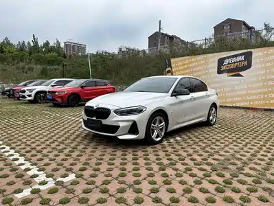BMW 1