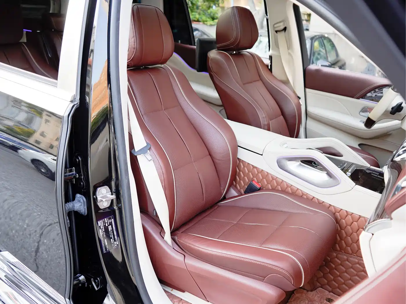 Mercedes-Benz Maybach GLS 2021 GLS 480 4MATIC фото 22