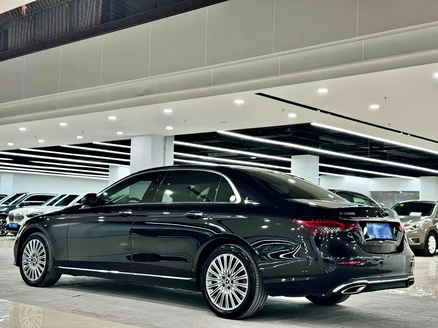 Mercedes-Benz E-Class 2021 E 300 L Fashion фото 7