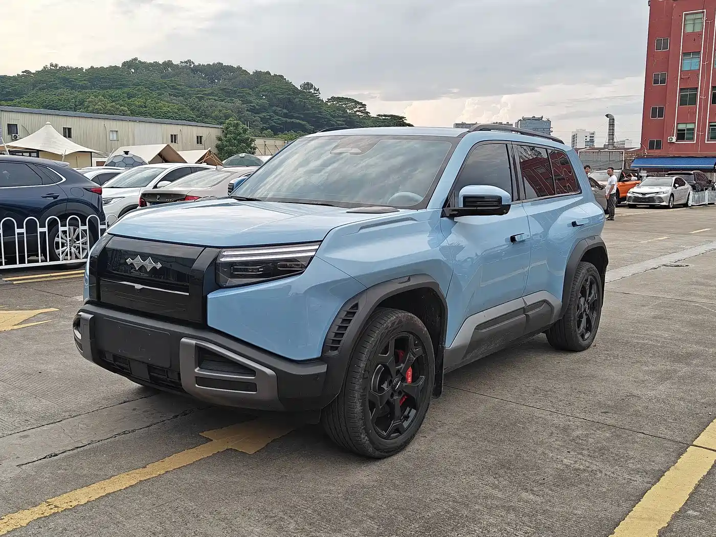 Fang Cheng Bao Titanium 3 2026 2025 501KM AWD Drone Edition (Optional Drone Package)