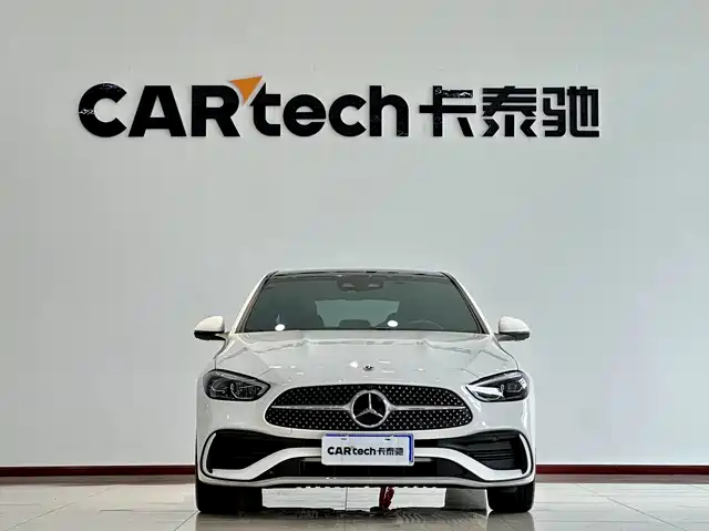 MERCEDES-BENZ CLASS C 2026