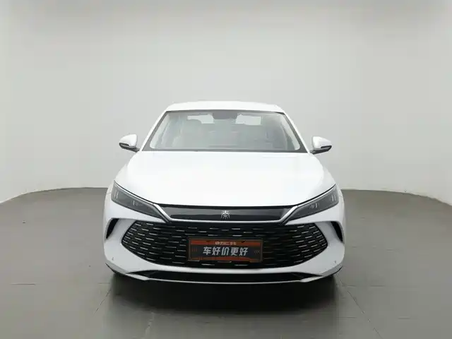 BYD Qin L 2024 DM-i 80KM Superior — фото 3
