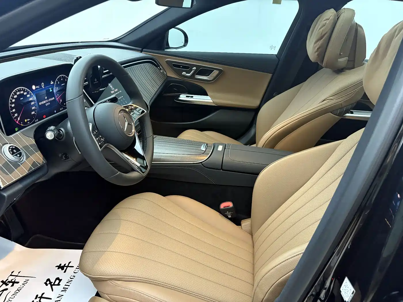 Mercedes-Benz E-Class 2025 E 300 L Fashion фото 6