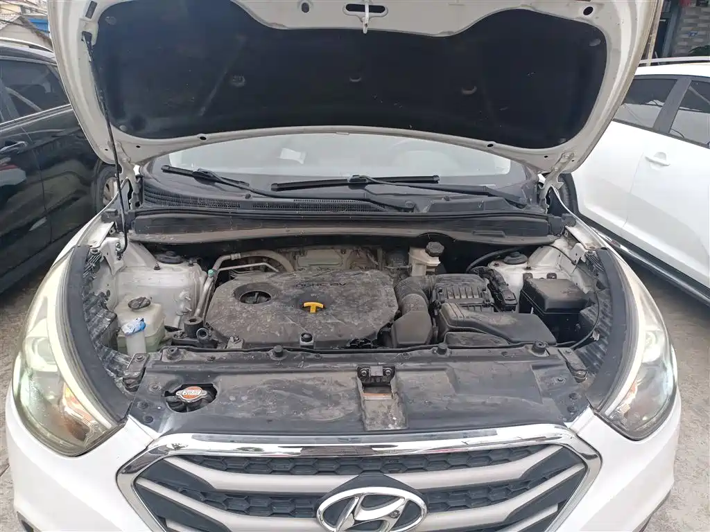 Hyundai Beijing Hyundai ix35 2015 2.0L Automatic 2WD Smart China V фото 16