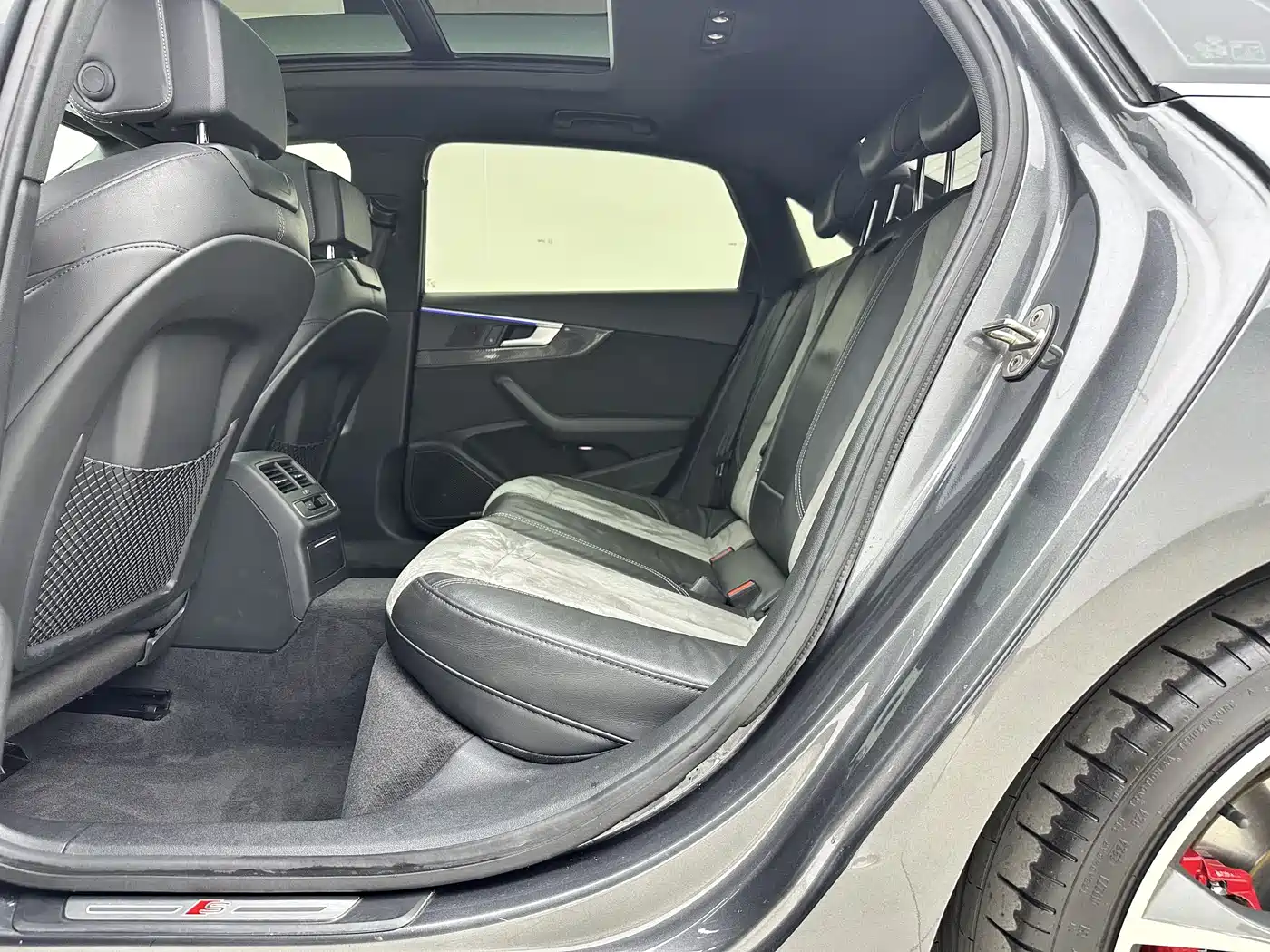 Audi A4L 2020 45 TFSI quattro Premium Dynamic фото 7