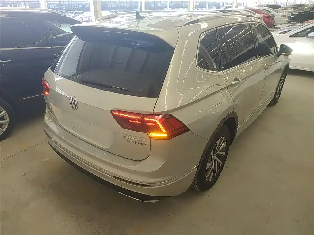VOLKSWAGEN TIGUAN L NEW ENERGY
