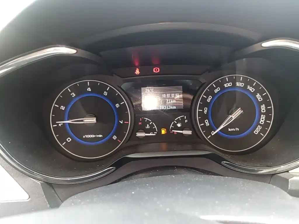 Changan Yuexiang V7 2016 2016 1.6L Auto Joy Version China V