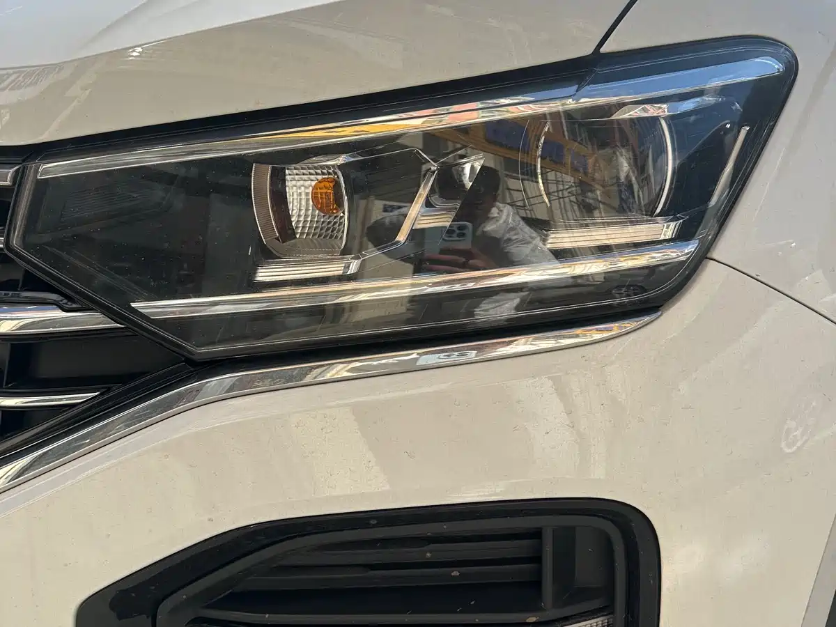 Volkswagen Tayron 2022 280TSI 2WD Luxury Smart Connect Edition фото 11