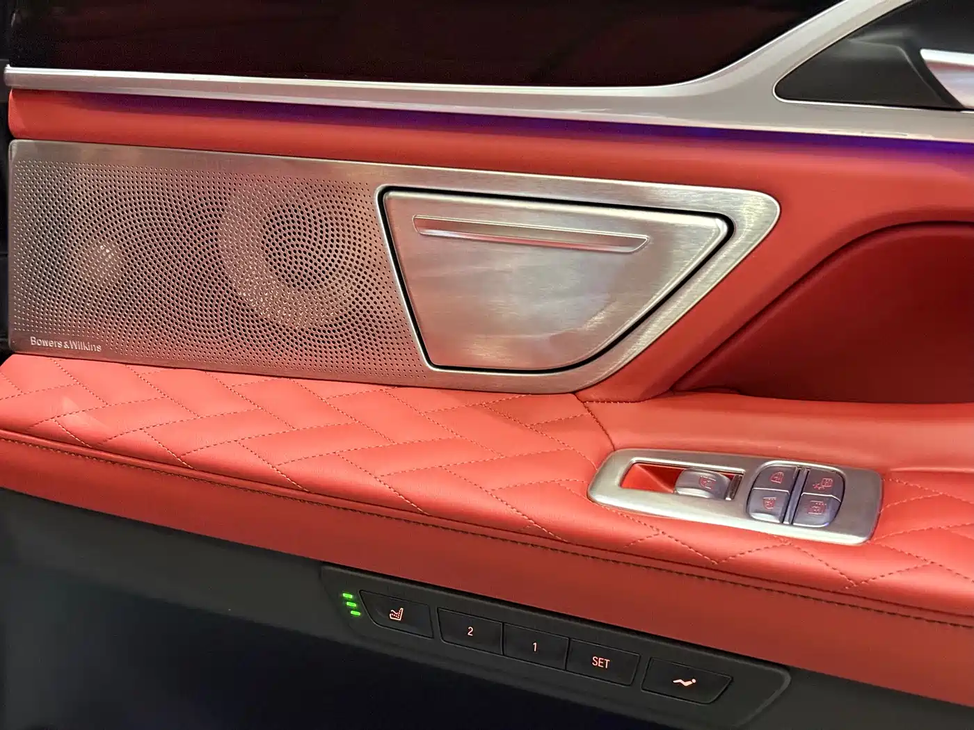 BMW 7 Series 2019 750Li xDrive V8 Luxury Package фото 15