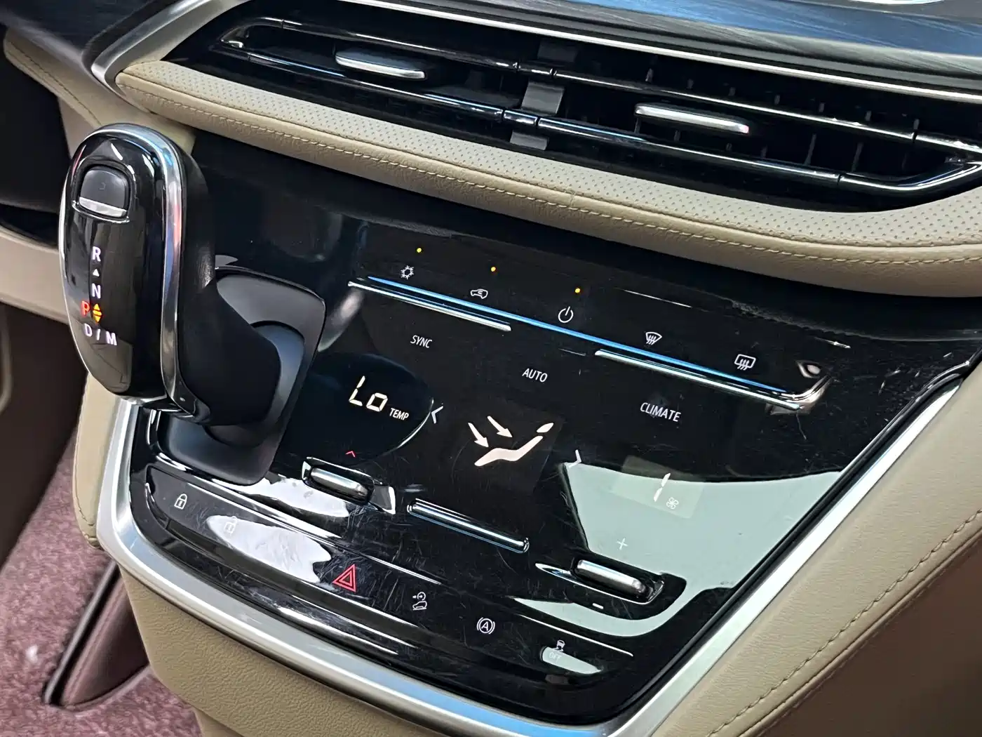 Buick GL8 2021 ES Landlord 653T Premium фото 14