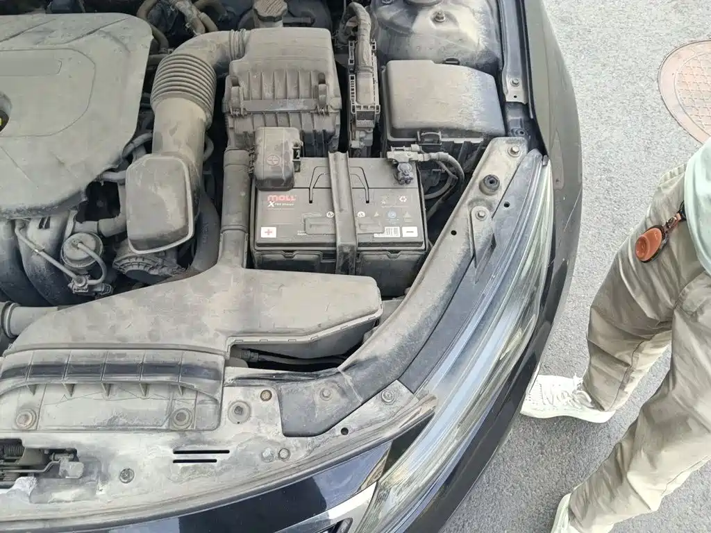 صورة 19 - Kia K5