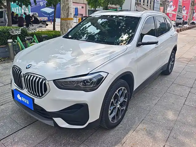 BMW X1 2022 sDrive25Li Leading