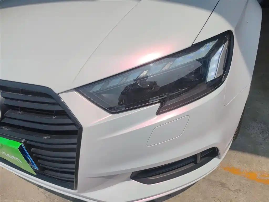 Audi A3 2018 30th Anniversary Limousine 35 TFSI Progressive фото 24