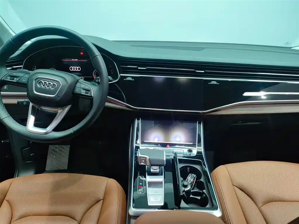 Audi Q7 2025 2025 55 TFSI quattro S line Sport