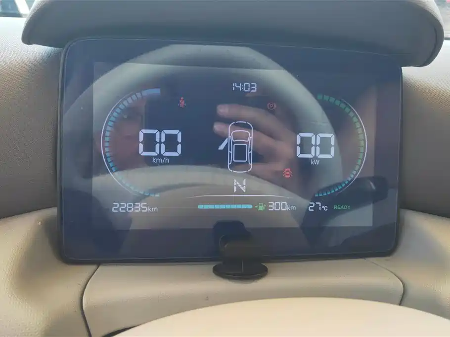 ZERO-RUNNING CAR ZERO RUN T03