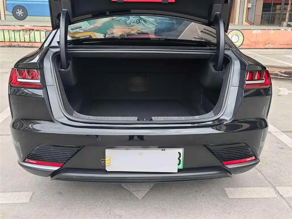 BYD Han 2020 EV Extended Range Luxury фото 16