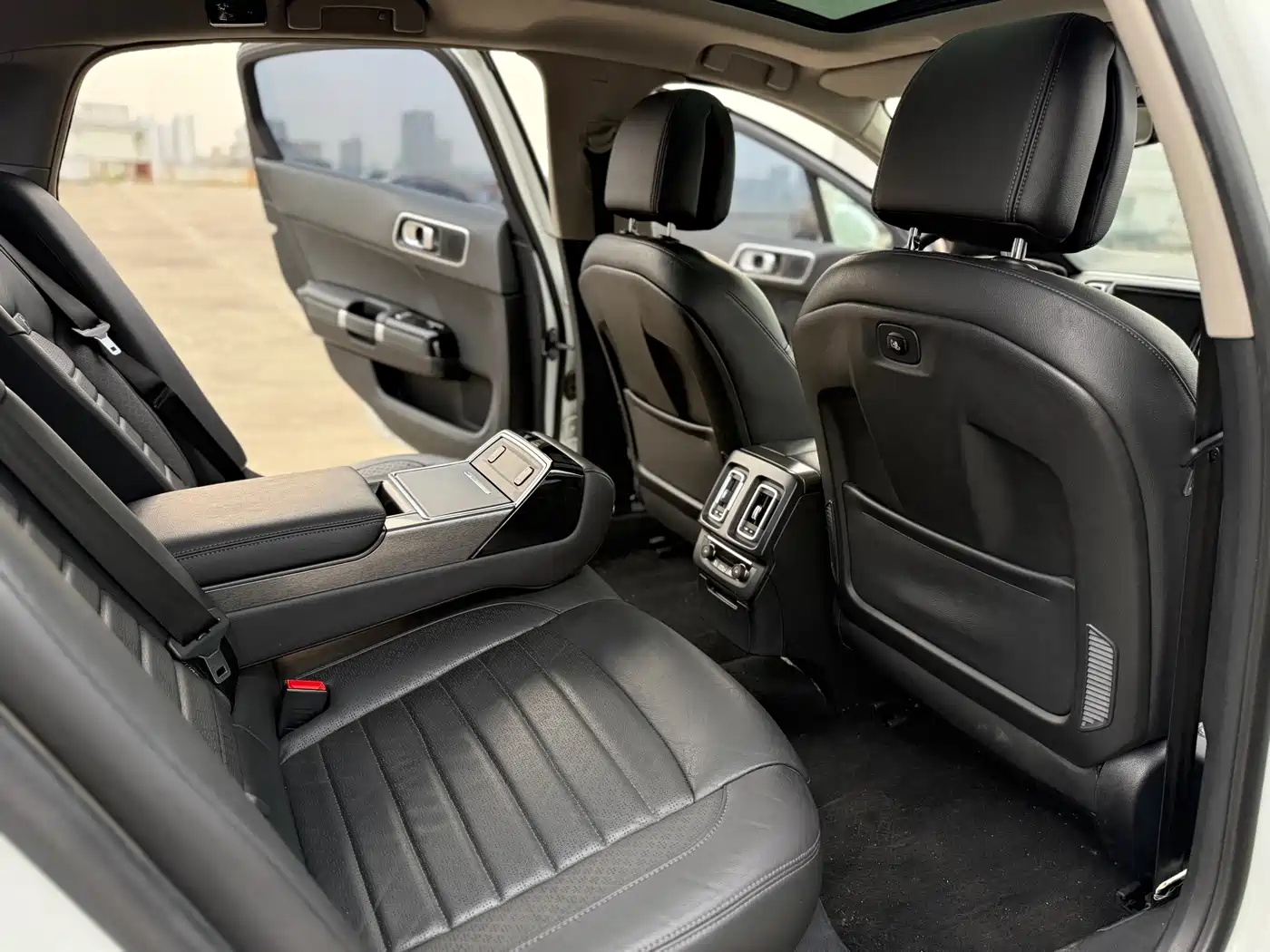 Citroën C6 2017 380THP Premium фото 9