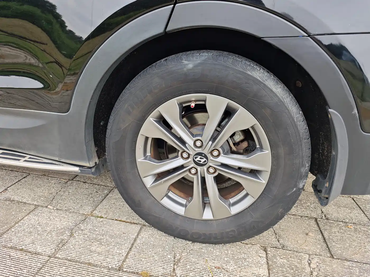 Hyundai Santa Fe 2013 2013 Model 2.4L Automatic 2WD Smart